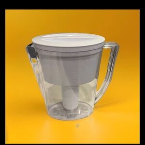 Brita Transparent Pitcher with White Lid